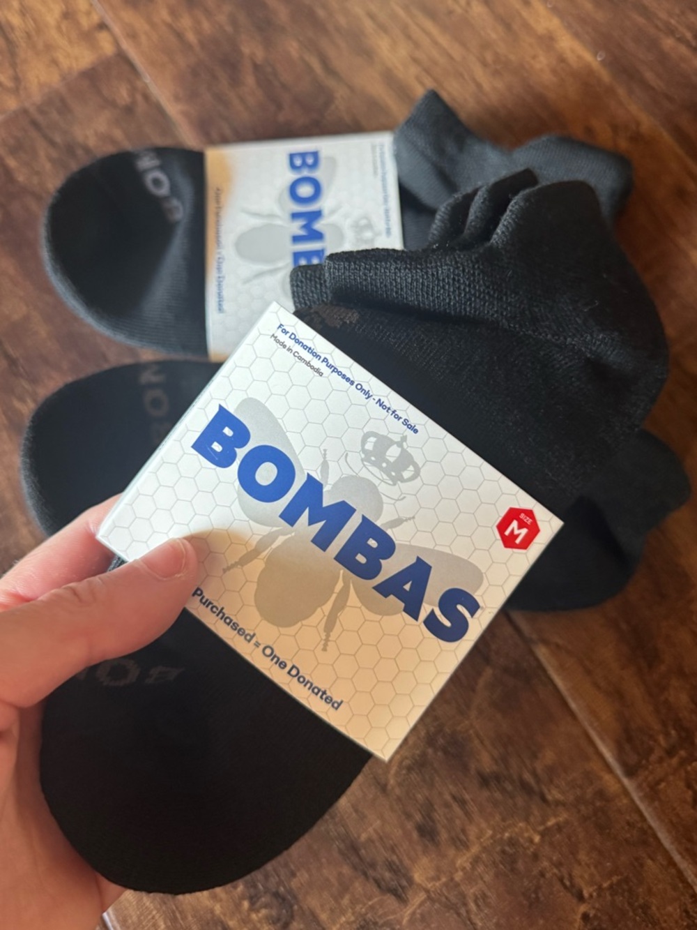 NEW Bombas Cushioned Ankle Socks Black Size Medium Lot of 3 - Picture 2 of 4